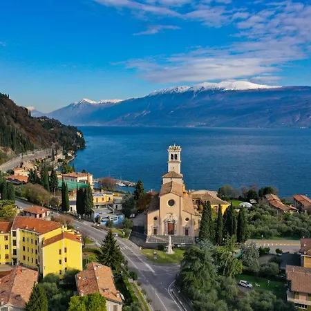 Giada-shared Pool & Parking - Happy * Toscolano Maderno