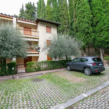 Apartment Giada-shared Pool & Parking - Happy *
